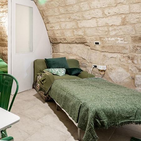La Pergola Apt In The Heart Of Bari Buitenkant foto