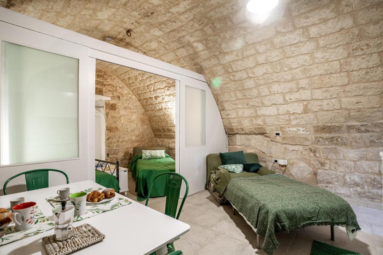 La Pergola Apt In The Heart Of Bari Buitenkant foto