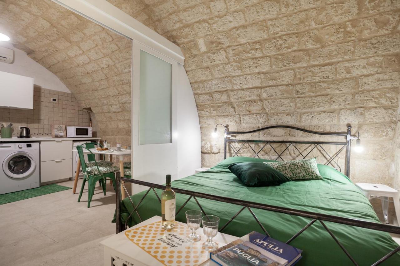 La Pergola Apt In The Heart Of Bari Buitenkant foto