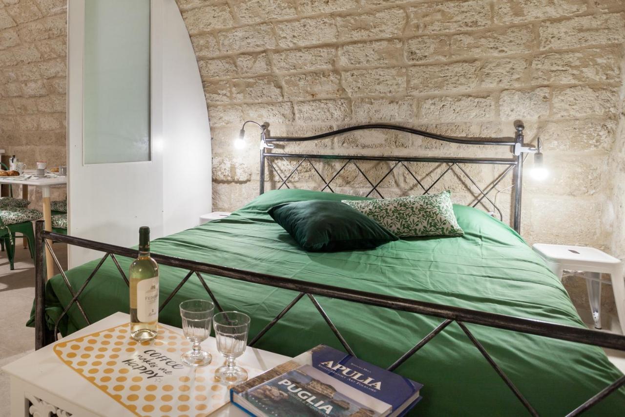 La Pergola Apt In The Heart Of Bari Buitenkant foto